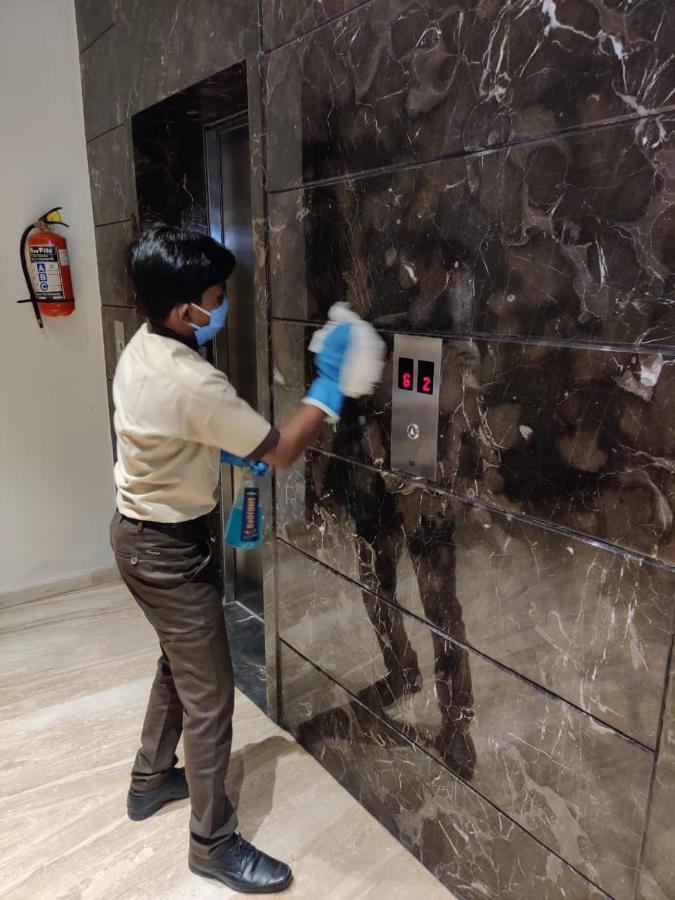 Hotel Abika Elite Ujjain Exteriör bild