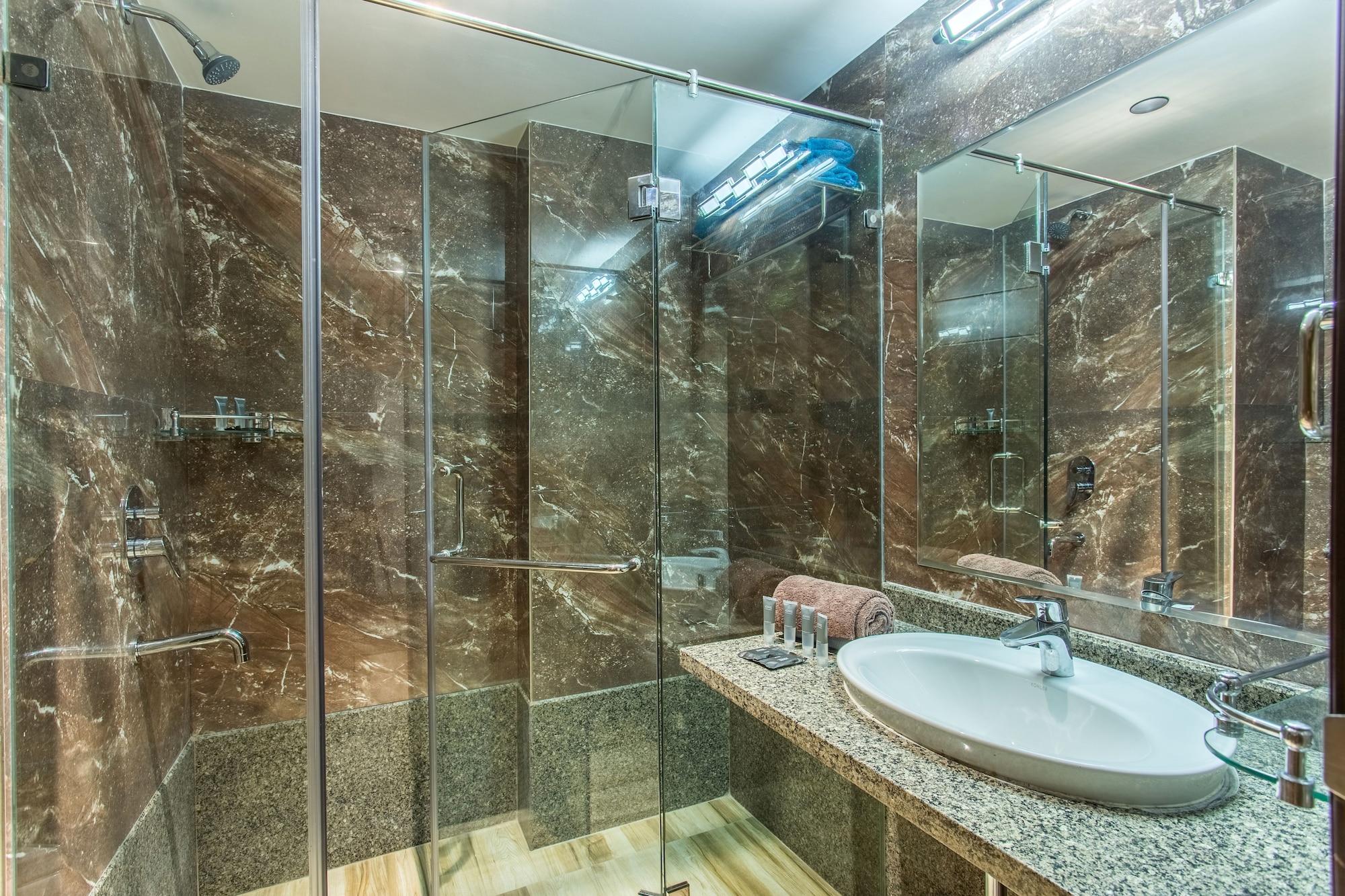 Hotel Abika Elite Ujjain Exteriör bild
